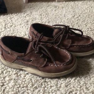 Size 10 brown sperry shoes
